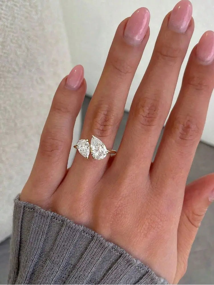 Waterdrop Twist Ring